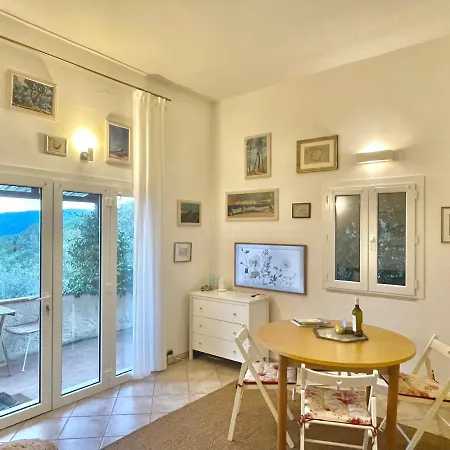 Aria Di Collina - Isola D'elba Appartement Porto Azzurro